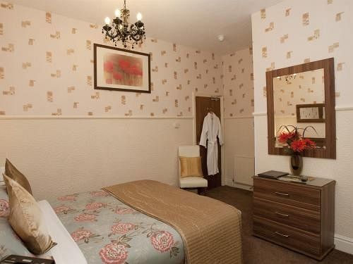 Pensión Valentine Over 21 Adult Couples Only Blackpool